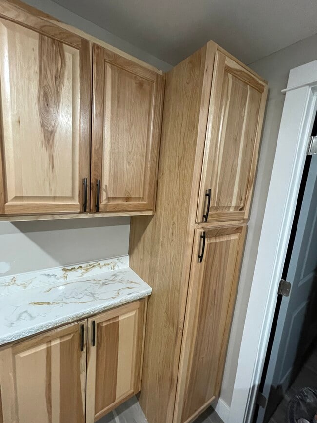 Storage - 503 Colorado St