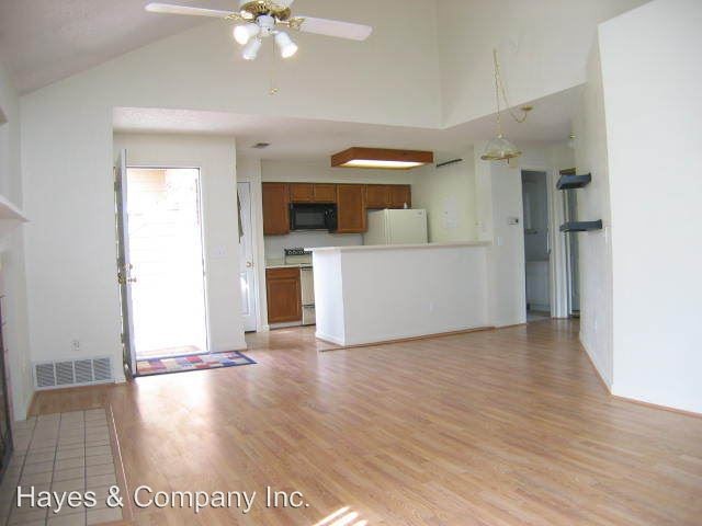 Building Photo - 4084 S Carson St
