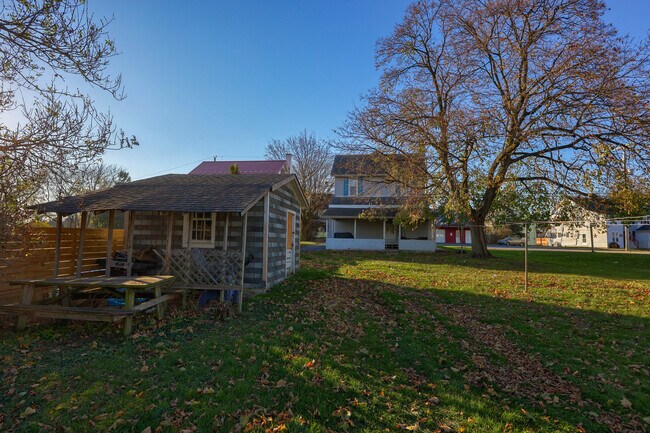 Foto del edificio - 7 Twin Brook Rd