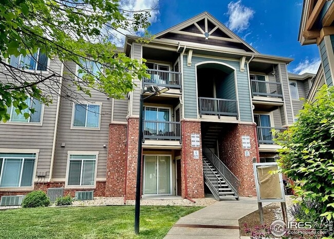 Building Photo - 2133 Krisron Rd