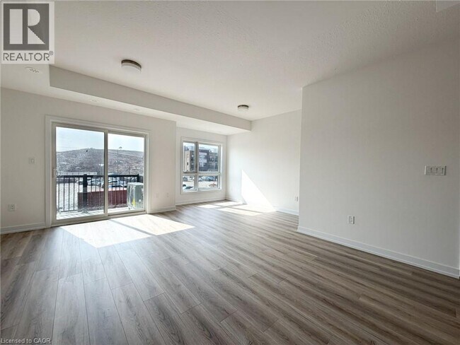 Photo du bâtiment - 25 Palace St