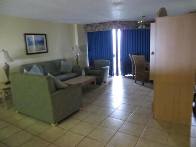 Foto del edificio - 400 Padre Blvd