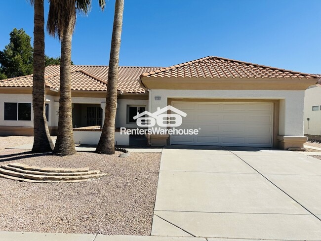 Building Photo - 14107 W Wagon Wheel Dr