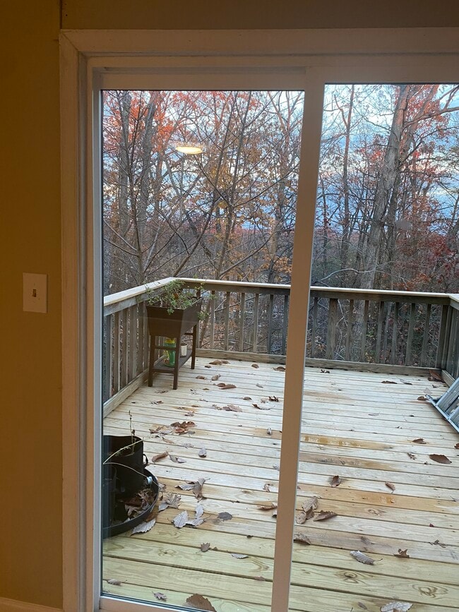 Foto del edificio - 15355 Gatehouse Ter