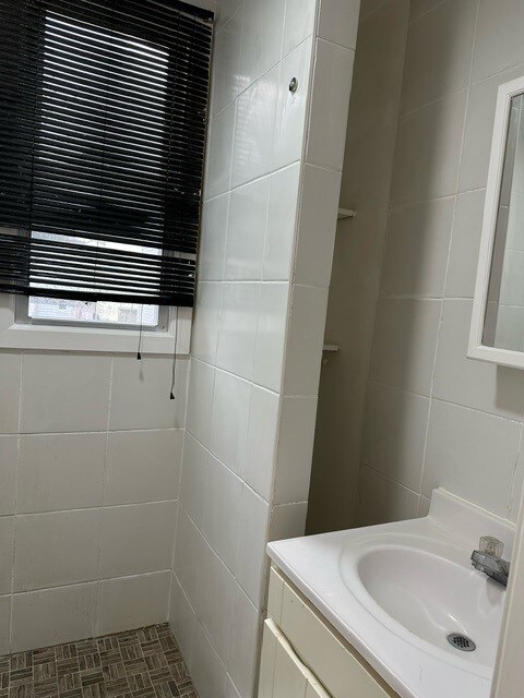 Foto del edificio - 793 E 19th St