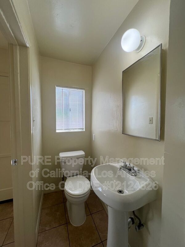 Building Photo - 2219 CA-1