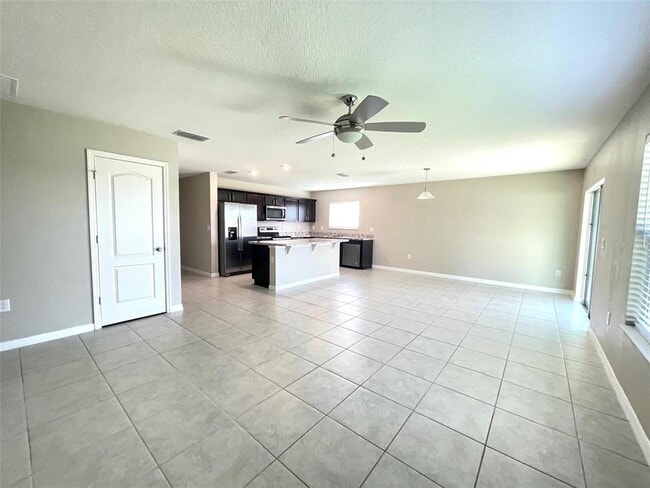 Building Photo - 2847 Mosshire Cir