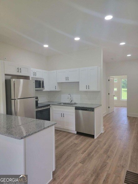Foto del edificio - 1351 Brewster St SW