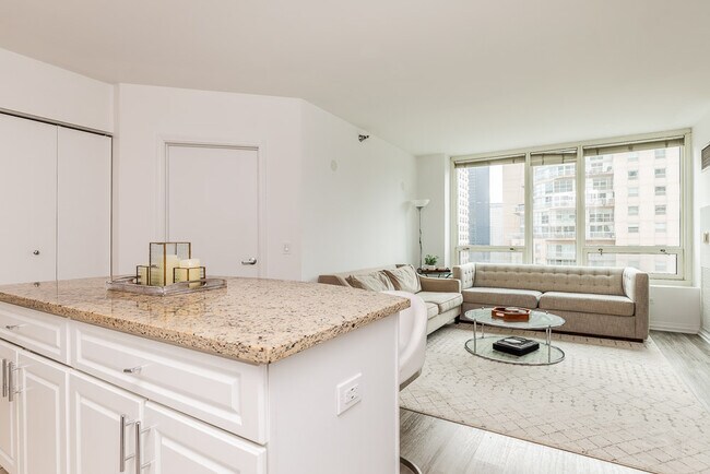 Foto del edificio - 33 W Ontario St