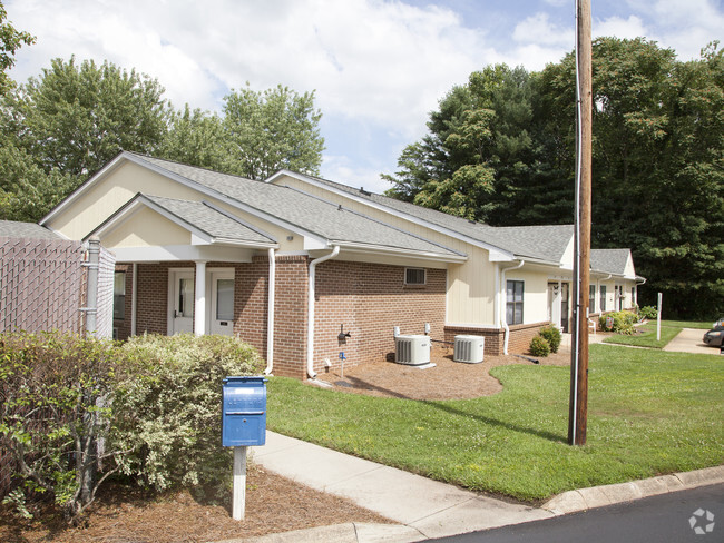 Building Photo - Rural Hill Apartments