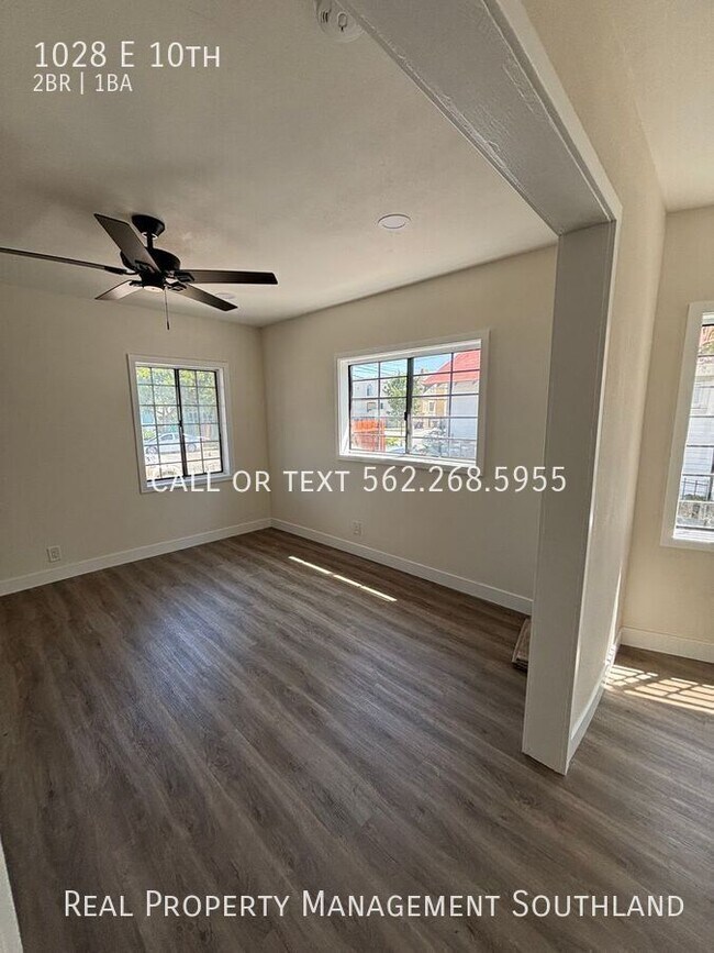 Foto del edificio - 1028 E 10th-