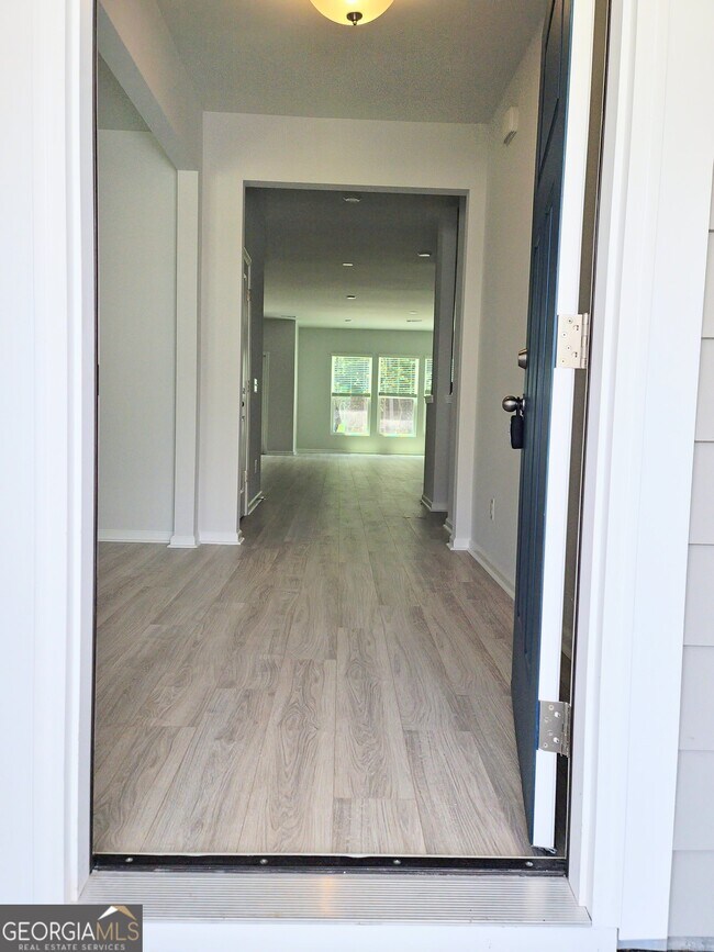 Foto del edificio - 579 Longleaf Dr