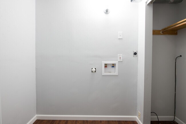 Foto del edificio - 11 Carriage Lane