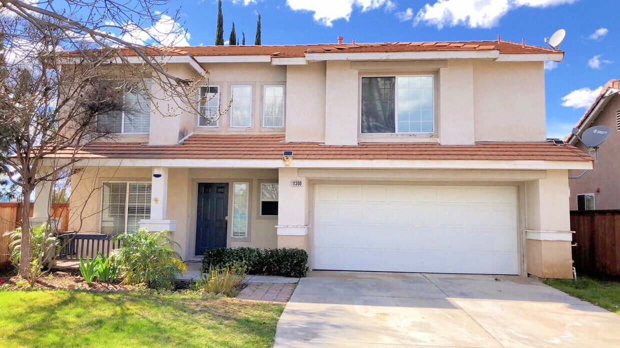 Primary Photo - Mission Grove Gated Community