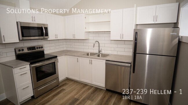 Building Photo - **ALL INCLUSIVE 1 Bedroom with Vaulted Ceiling.