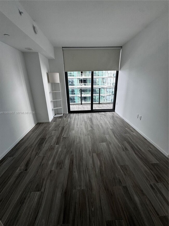 Building Photo - 801 S Miami Ave