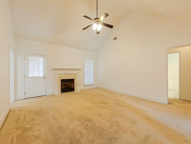 Foto del edificio - Grovetown Home!