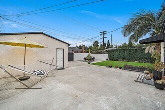 Building Photo - 7608 Whitsett Ave