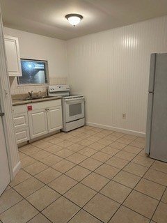 Photo - 2005-2011 Bayshore Rd Apartment