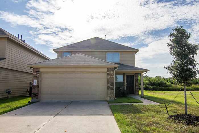 Primary Photo - 5702 S Brenwood Dr