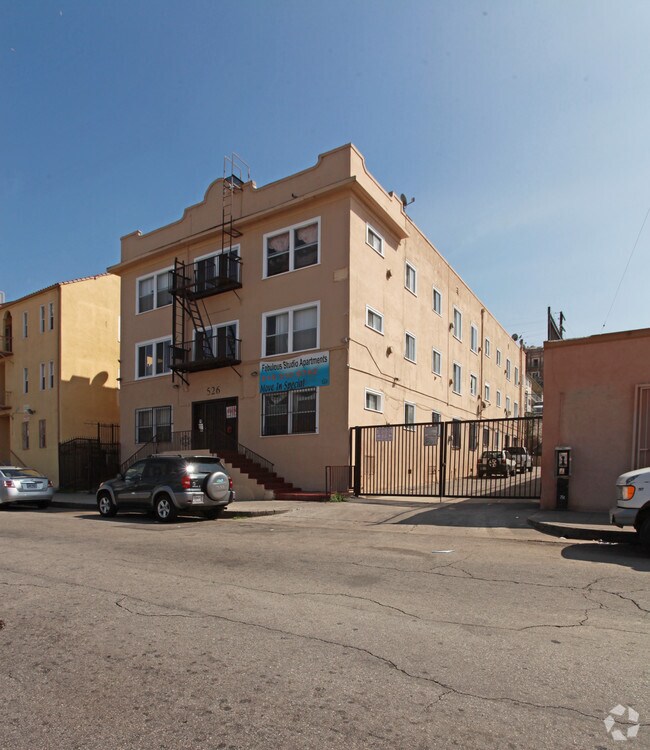 Fabulous Studio Apartment Apartments Los Angeles, CA