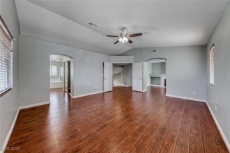 Building Photo - 1002 Prestige Meadows Pl Building Photo - 1002 Prestige Meadows Pl