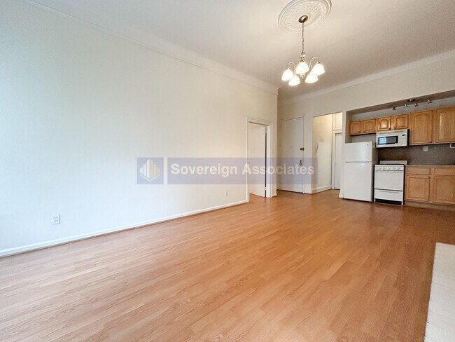 Foto del edificio - 320 W 106th St
