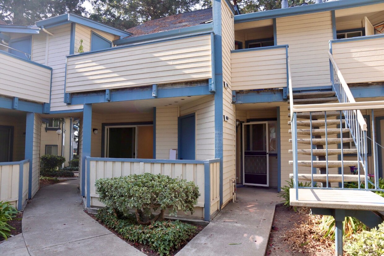 Foto principal - Cozy and Comfy 2 Bedroom Condo in Fremont ...