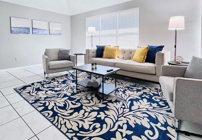 Building Photo - 629 Thompson Dr