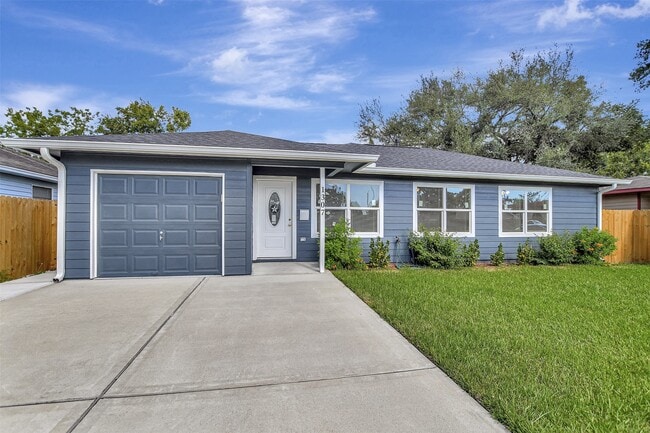 Foto del edificio - 1307 Belshire Rd