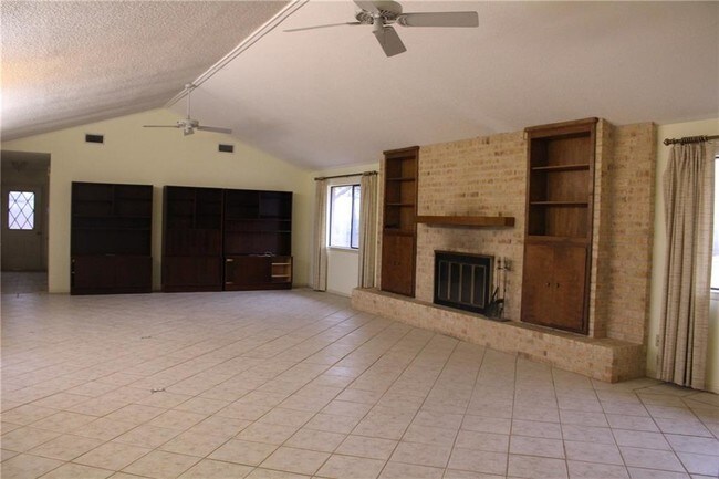 Building Photo - 612 Cottletown Rd