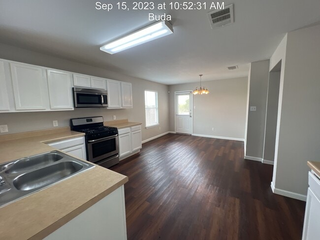 Foto del edificio - 176 Pebble Creek Ln