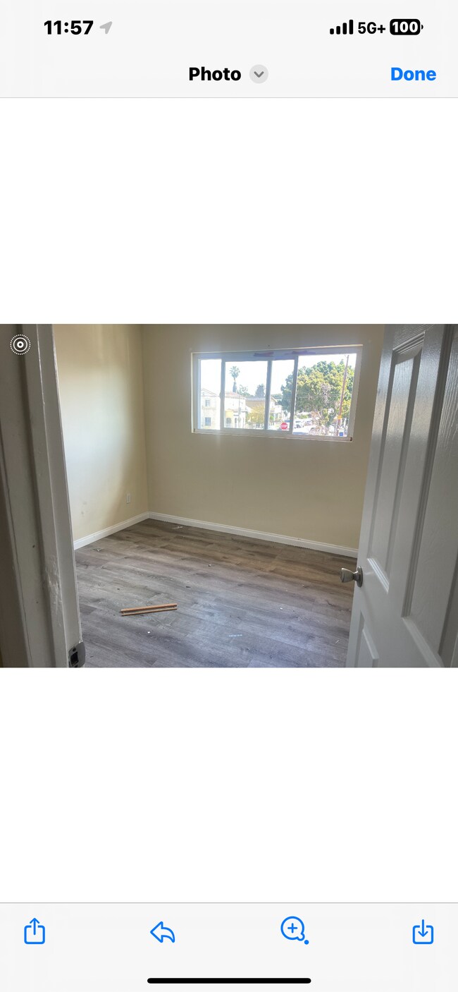 Foto del edificio - 912 E 46th St