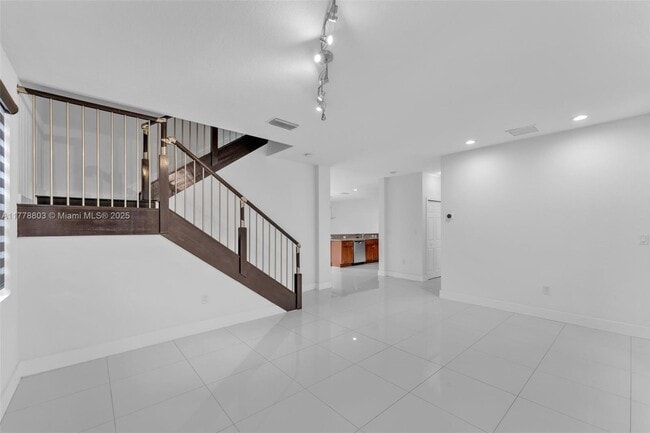 Building Photo - 9714 NW 8th Terrace