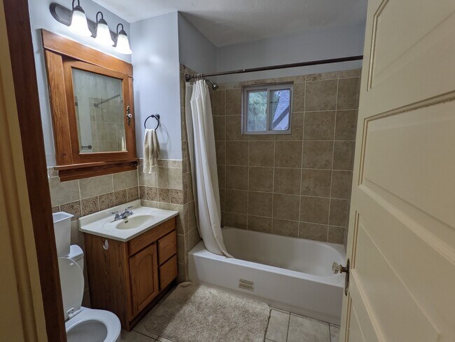 Bathroom - 2345 Upton Ave N