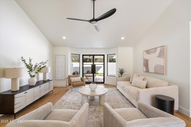 Building Photo - 7553 E Woodshire Cove