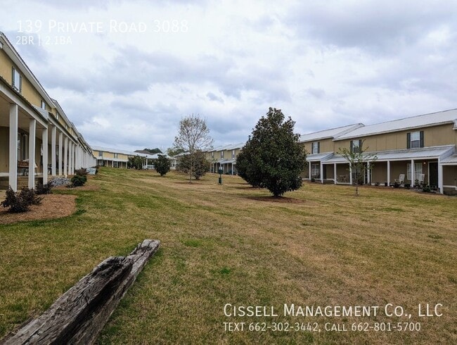 Building Photo - 139 Private Road 3088