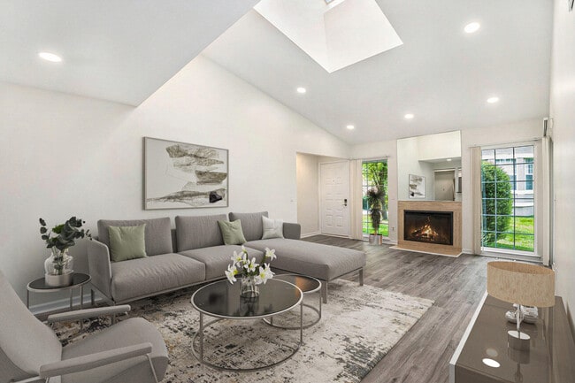 Building Photo - 6642 Andiron Ct