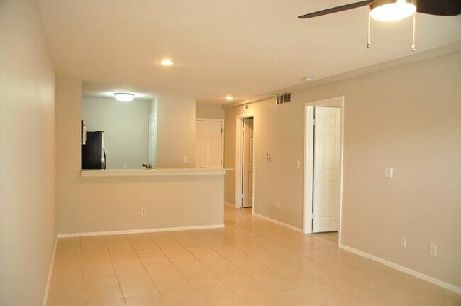 Foto del edificio - 1845 Palm Cove Blvd