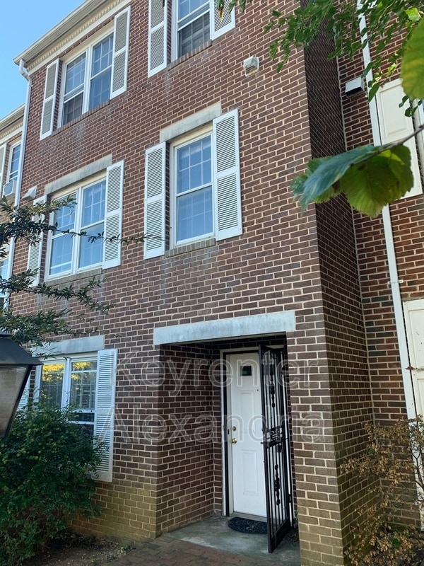 Building Photo - 2134 Langston Blvd.