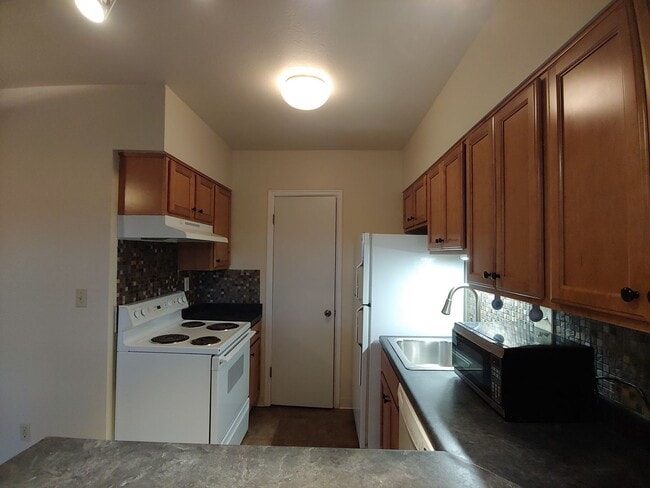 Building Photo - 2B/2B Corner Apartment with Flatiron Views