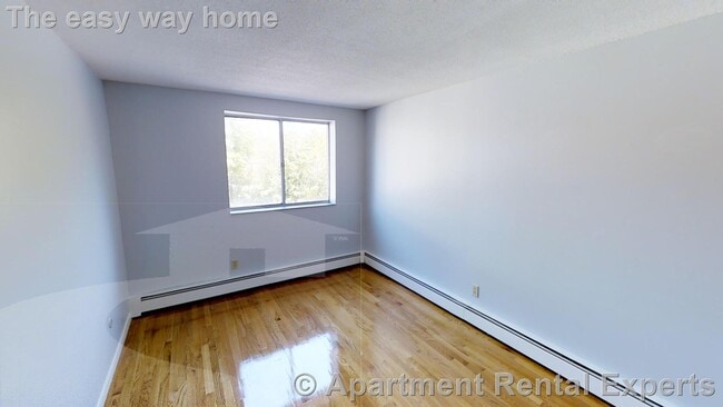 Photo - 14 Murdock St Apartment