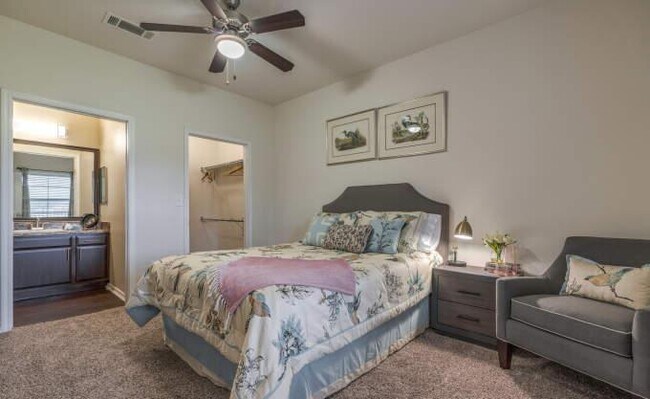 Building Photo - 2 bedroom in Spring TX 77379