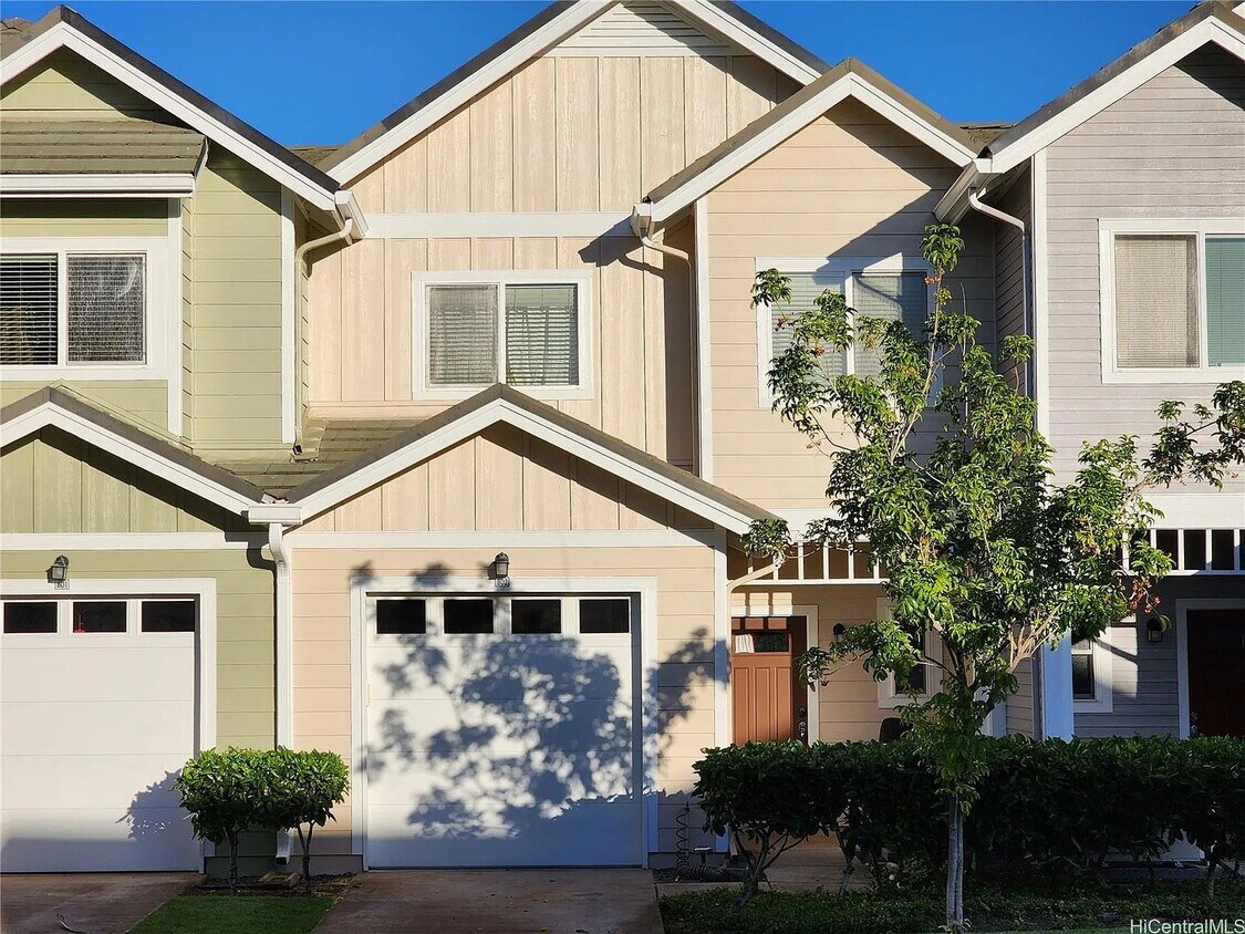 422 Kunehi St, Kapolei, HI 96707 Townhome Rentals in Kapolei HI