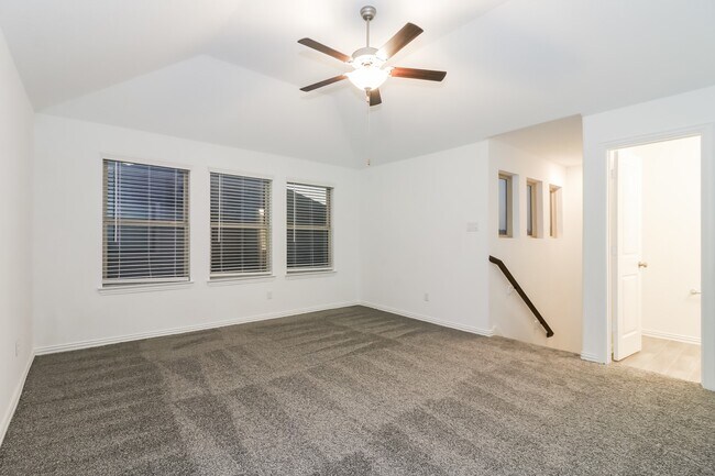 Foto del edificio - 14002 Oakdale Falls Ln