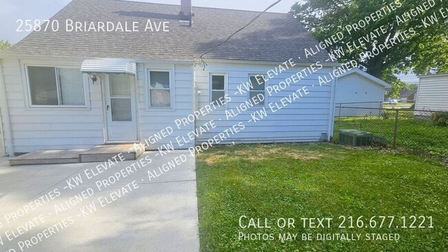 Building Photo - 25870 Briardale Ave