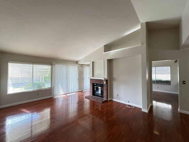 Foto del edificio - SPRING VALLEY UNIT #11-F