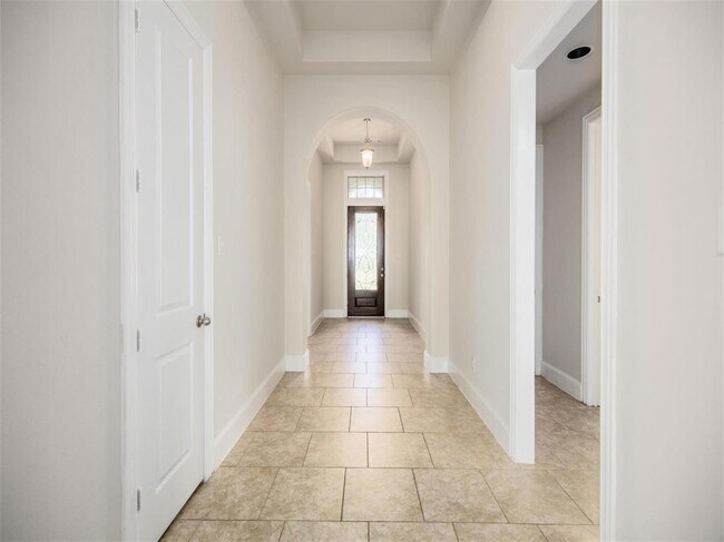 Building Photo - 5823 Chaste Ct