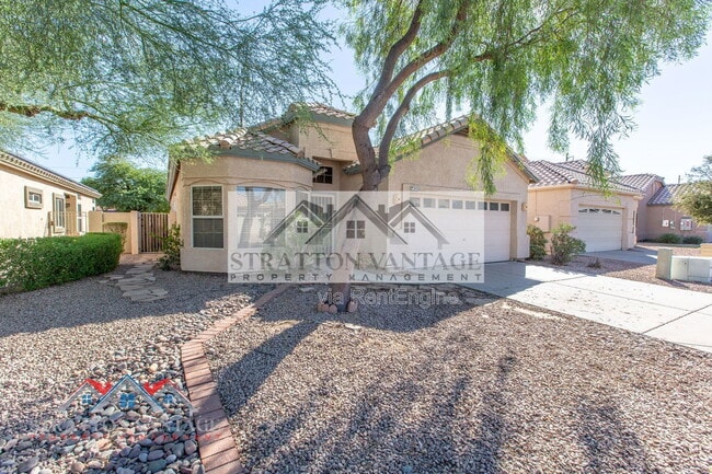 Foto del edificio - 1015 E Brentrup Dr