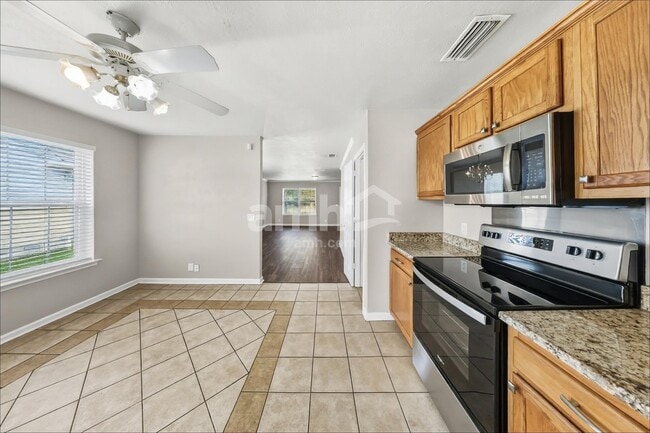 Building Photo - 4489 Lavergne Couchville Pike